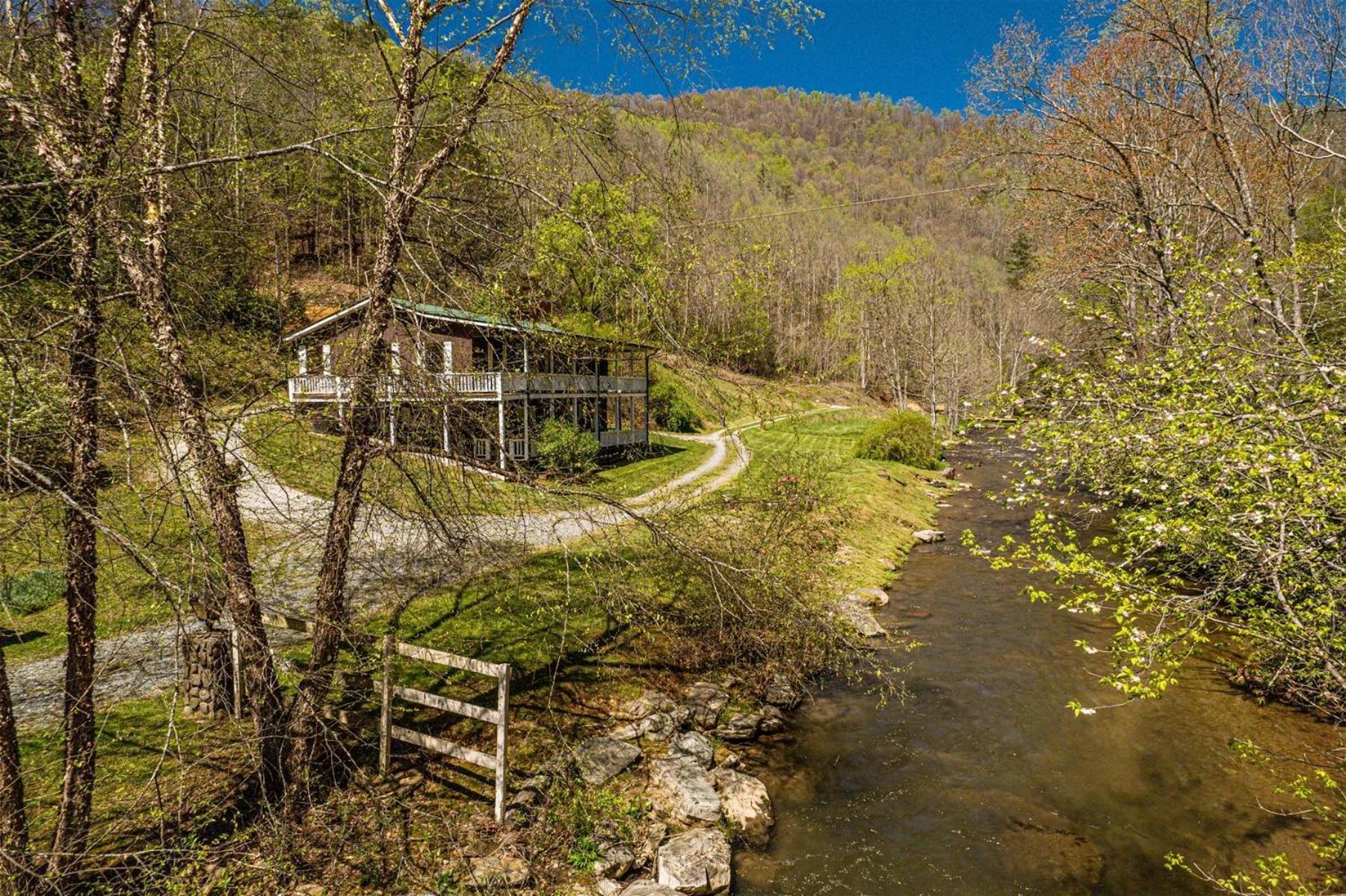 Waterfall Hideaway Bryson City Exteriér fotografie